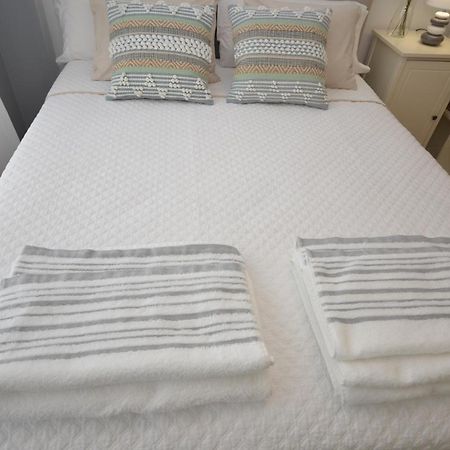 Apartamento Zona Exclusiva Con Garaje Gratis Y Netflix Vigo Dış mekan fotoğraf