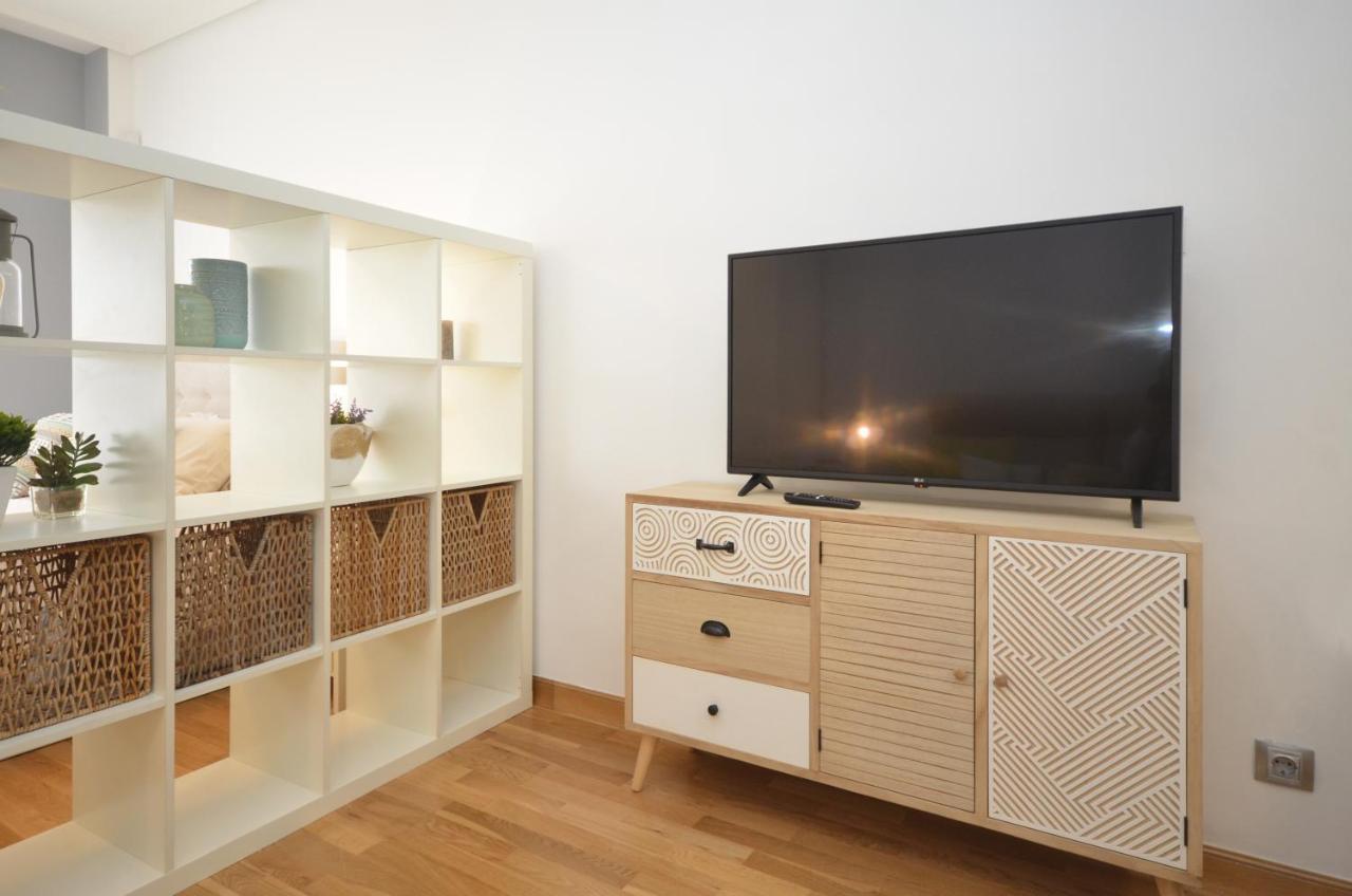 Apartamento Zona Exclusiva Con Garaje Gratis Y Netflix Vigo Dış mekan fotoğraf